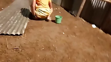 desi indian women pissing outside in open voyeur