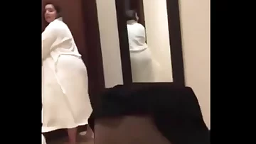 Indian aunty Huge Ass