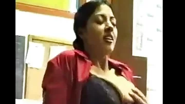 Indian Secretary Sucking And Fucking