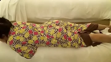 Indian Bhabhi Sunita Friend Sex In Hotel