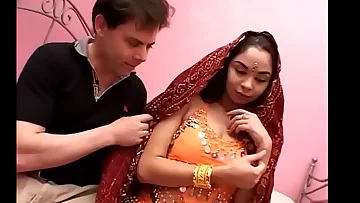 Indian lady loves make sex!!!