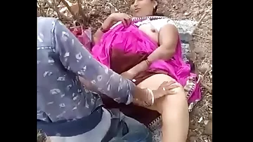 Indian school couple enjoy sex