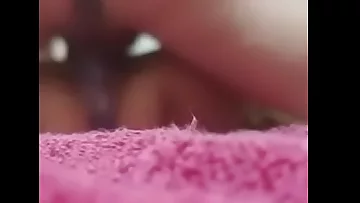 Nepali girl squirting ,screaming and requesting to go deeper. Suscribe to watch new videos daily.