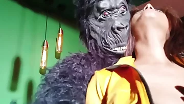 BANANARAMA Poonam Pandey New Video