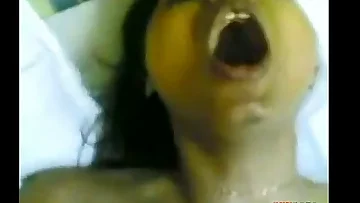 Curvy busty Bengali MILF takes a load on her face by FILE PREFIX