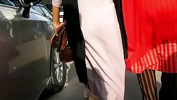 Bangladeshi Women Filmed by German Tourist