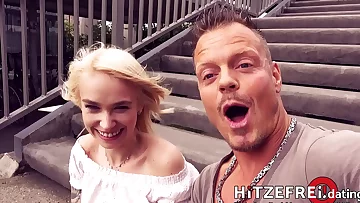HITZEFREI.dating CAUGHT by POLICE: Blonde Girl Fucked PUBLIC (Arteya)