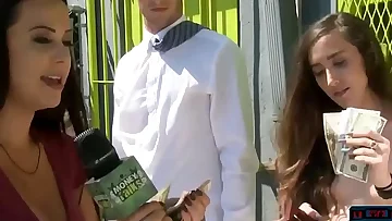 Handsfree handjobs by amateur chicks for some office guys