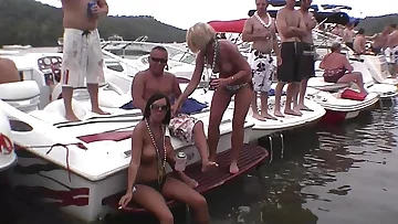many random women flashing their perfect tits on lake in missouri