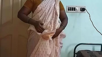 Indian Hot Mallu Aunty Nude Selfie And Fingering For  father in law