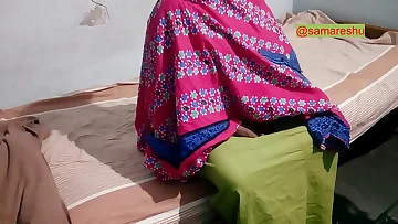 Indian Sexy Aunty riding till she gets orgasm