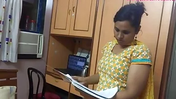 Amateur Indian Babe Sexy Lily Hot Videos