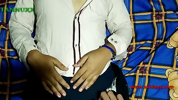 Indian Desi girlfriend fuck boyfriend MMS