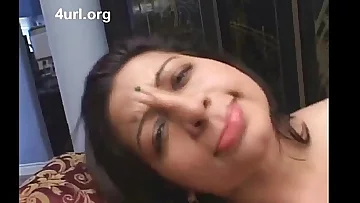 Indian babe fucked by two dicks