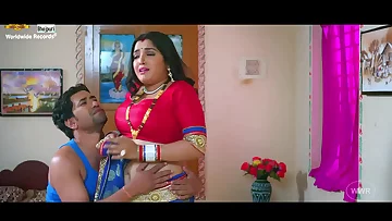 Indian aunty hot navel bhojpuri song