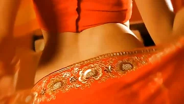 Beauty In The Form Of Paradise