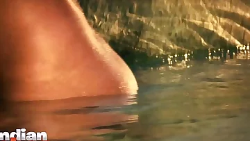 Karishma Kapoor Indian Celebrity Nude Video