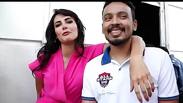 Mandana Karimi Hot Bikini photoshoot-- kyaa kool hain hum 3