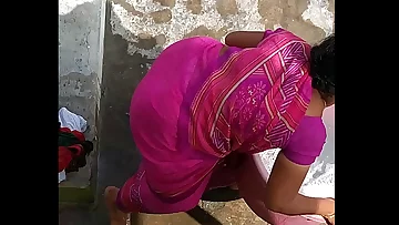 Aunty washing