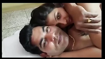 Hot desi bhabhi getting fucked harder by boyfriend