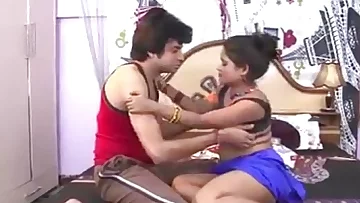 Desi MMS - Boy fucking  indian aunty in bedroom - desixmms.com