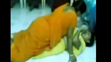 Bindu and Rejina Hot Dance Video - XVIDEOS com