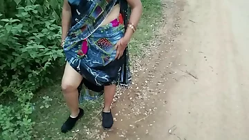 Whore Aunty On Rode Side Ask For Lift Then She Give Her Pussy On My Room Hole Night I Fuck Her Hard