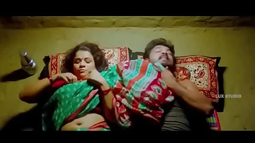 Hot tamil aunty tempting romance with young boy