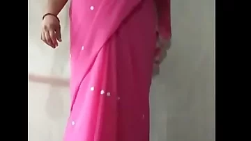 Milf indian saree aunty