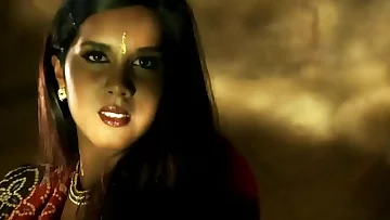 Bollywood Indian Desi Babe Naked