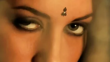 Bollywood Dancing Babe Rocks Out