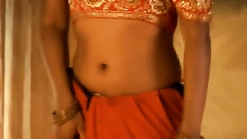 Indian MILF Dancing Queen