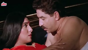 Wife cheated & shooted husband when caught bollywood scene