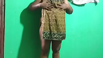 desi  indian tamil telugu kannada malayalam hindi horny vanitha showing big boobs and shaved pussy  press hard boobs press nip rubbing pussy masturbation using Busty amateur rides her big cock sex doll toys