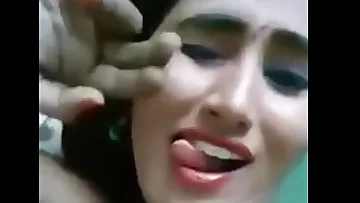 Swathi naidu selfi pullai