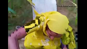 Cheating Bhabhi getting pussy fucked in field by dever