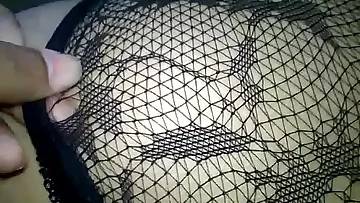 Bhabhi wearing net &lpar; Jeet & Pinki Bhabhi videos&rpar;