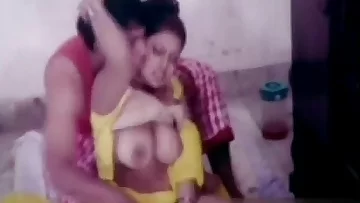 bangla fatafati song with chubby actress