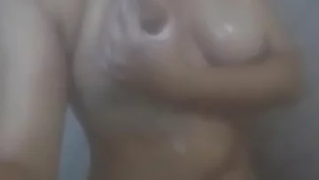 Bangladeshi College Girl with Juicy Figure 2