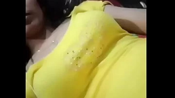 Make a video call 01322764301