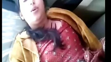 Desi Couple doing sex in car