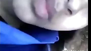 Desi girl with her lover hot fuck outdoor session leaked off