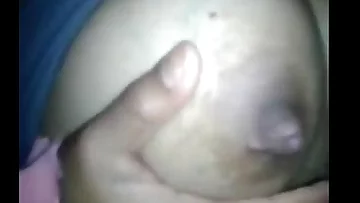 Desi Bhabhi handjob n boobjob Neighbor cum on Bhabhis Boobs