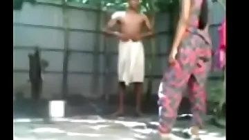 Desi couple outdoor sex https://youtu.be/m6JAxdGzTPI