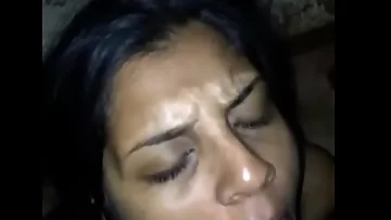 Desi girl taking cum shot in mouth