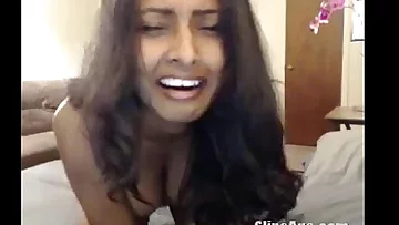 desi webcam hottie