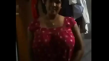 minutes before action - desi milf in conv with hubby [jaanu aajavo?]