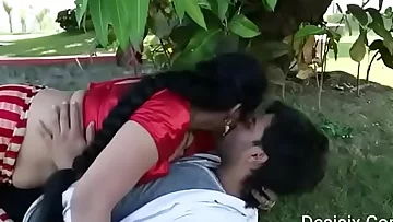 hot Desi couple sex in park
