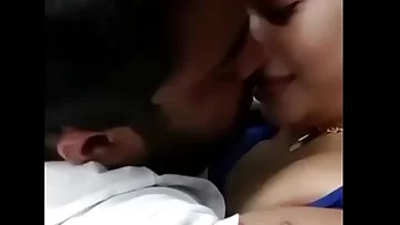 Cute desi girl hot kissing romantically and boob pressed