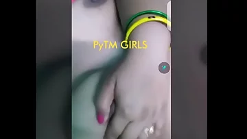 Indian Desi aunty showing boobs pussy on WhatsApp paytm